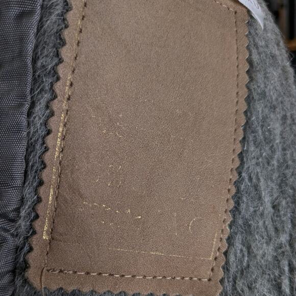 Vintage Dutch Llama Mohair Coat Size L Gray Mid Length Overcoat Pockets - Picture 16 of 16